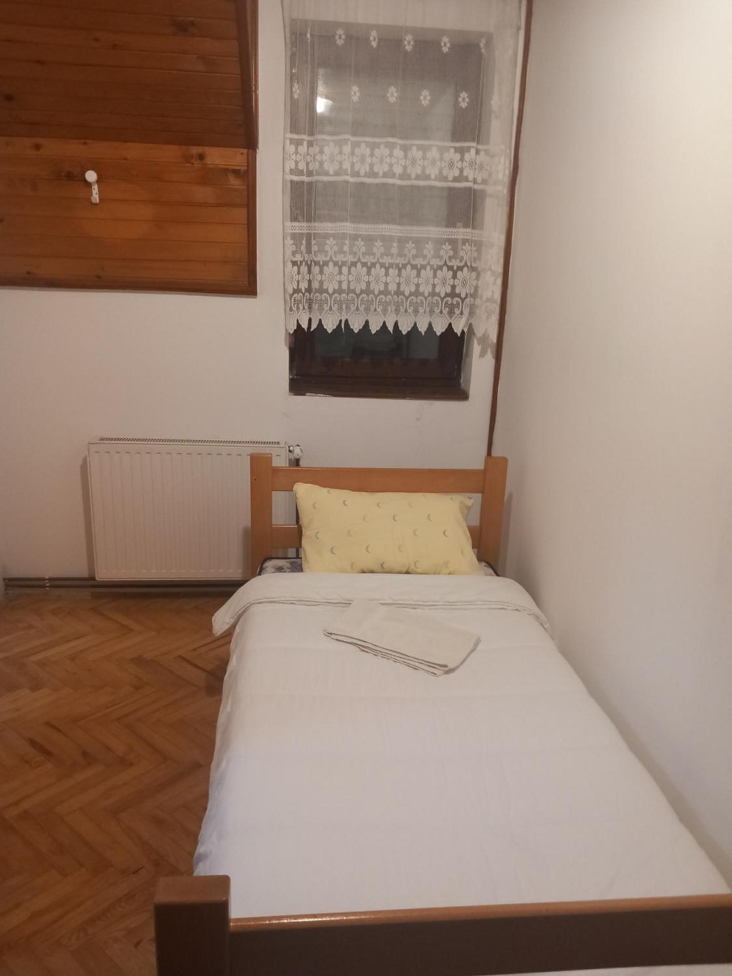 Elko Apartment *